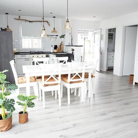 Ferienhaus Max Am Wasser Ferienpark Vislust Wervershoof Buitenkant foto